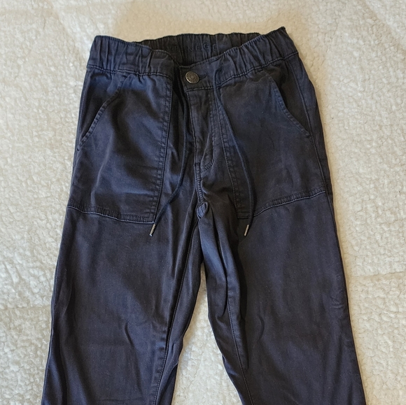American Eagle Joggers - Picture 4 of 4